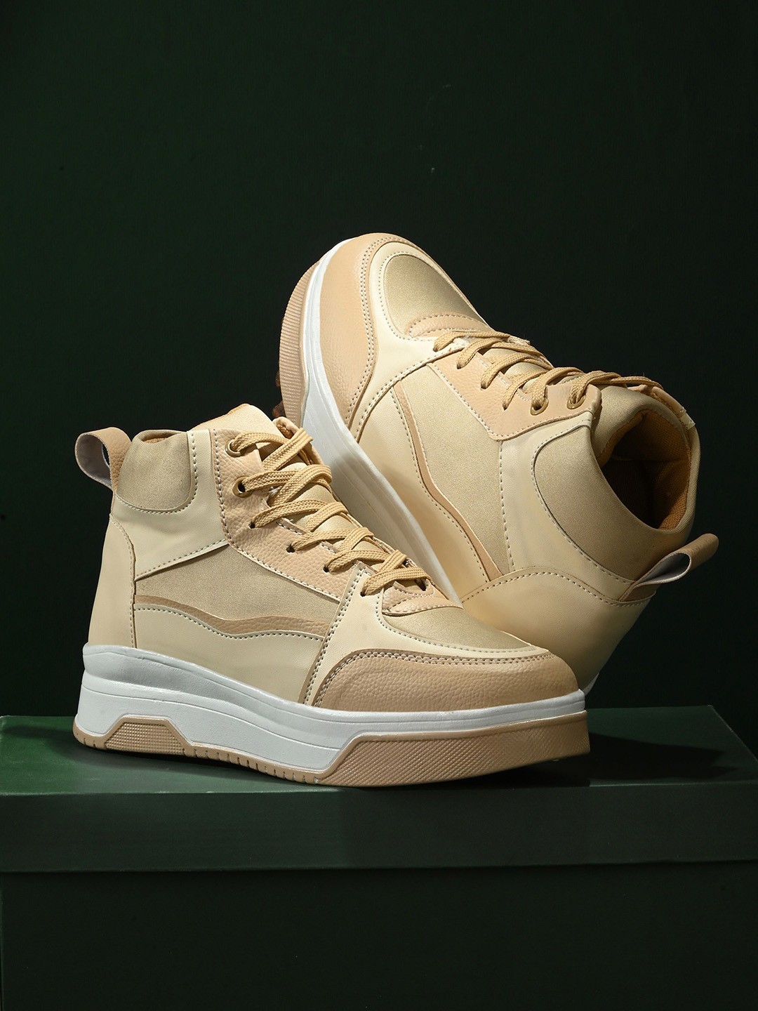 

glitchez Women Lightweight Mid-Top Sneakers, Beige