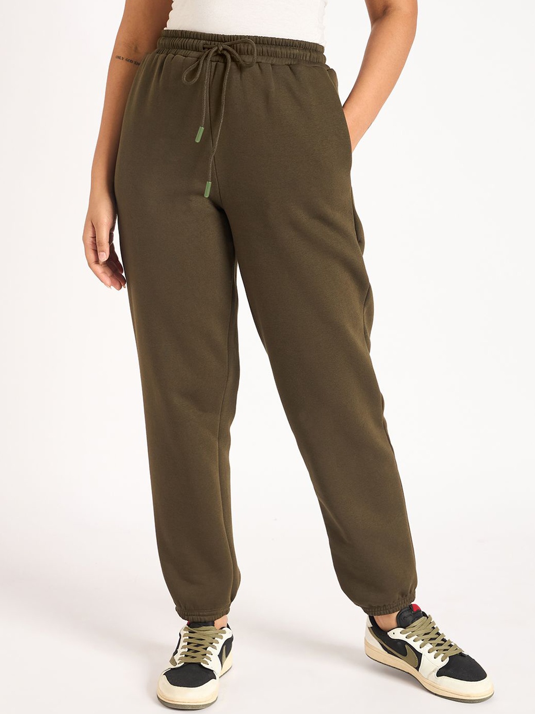 

FEMMELLA Women Mid-Rise Joggers Trouser, Olive