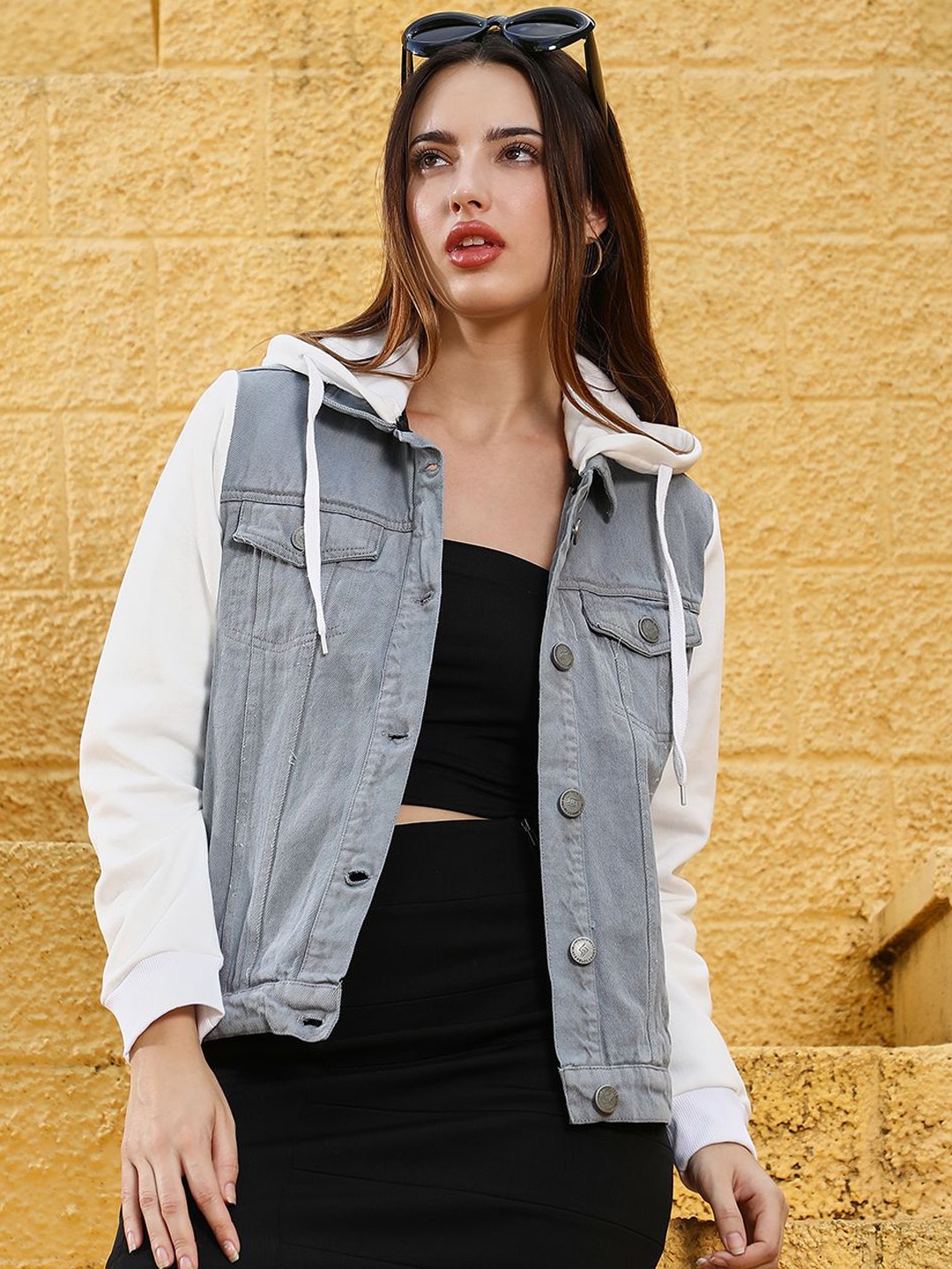 

Campus Sutra Women Colourblocked Lightweight Denim Jacket, Multi