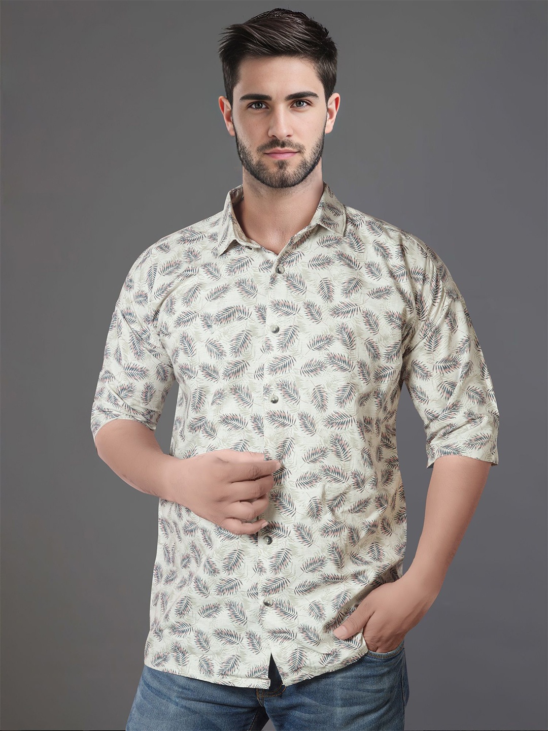 

Jb Just BLACK Men Classic Floral Opaque Printed Casual Shirt, Beige
