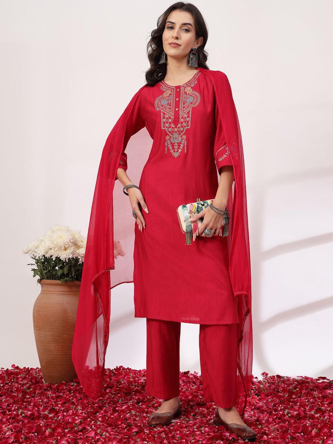 

Nayam By Lakshita Ethnic Motifs Yoke Design Kurta With Trousers & Dupatta, Pink