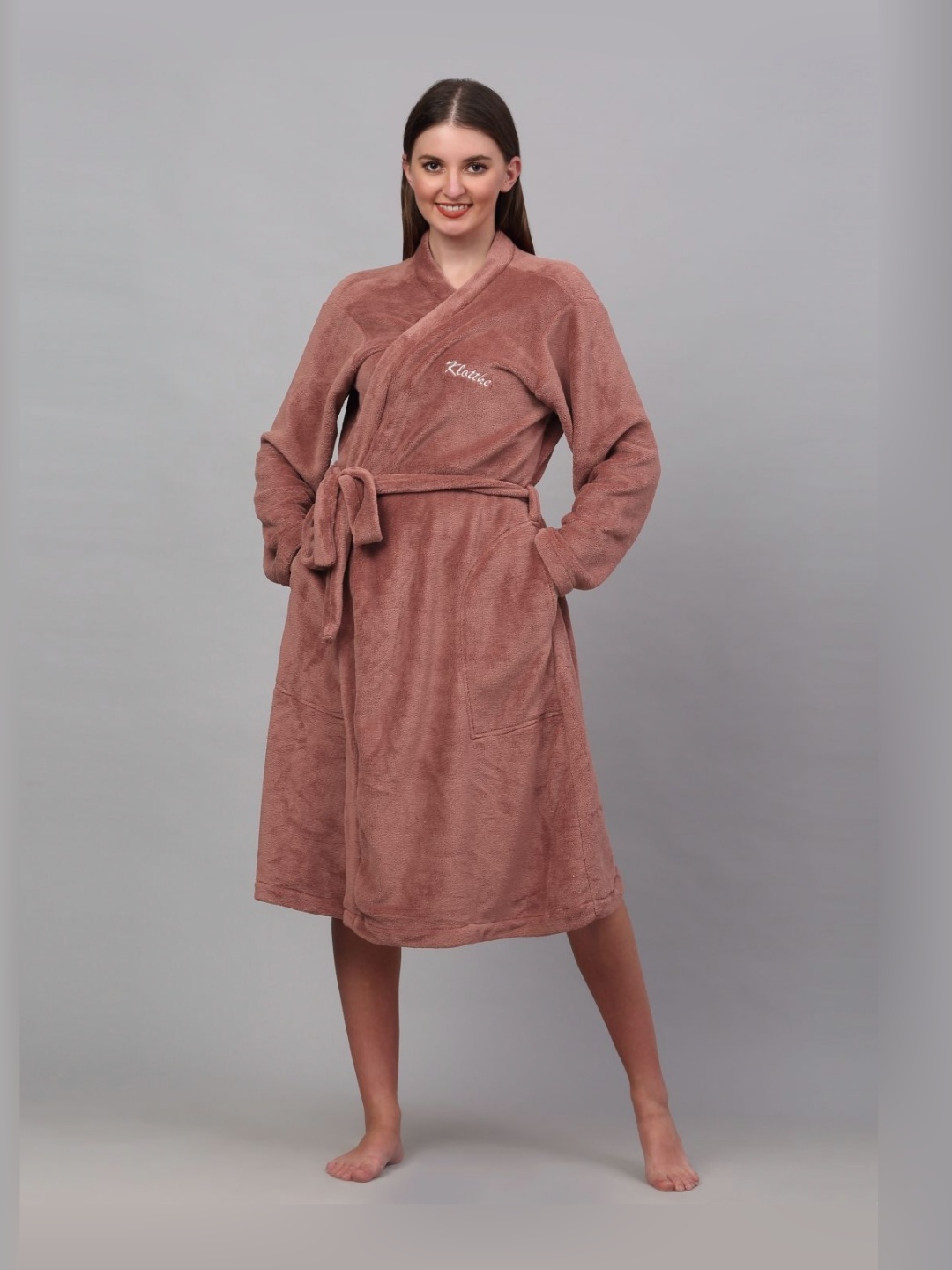 

KLOTTHE Rust Woollen Long Sleeves Bath Robe With Belt