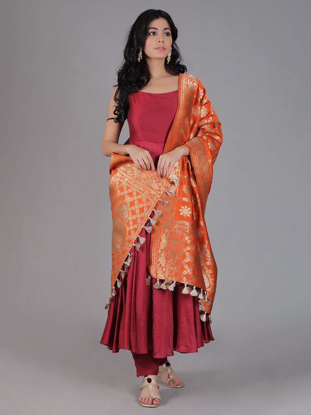 

TJORI Woven Design Dupatta with Zari, Orange
