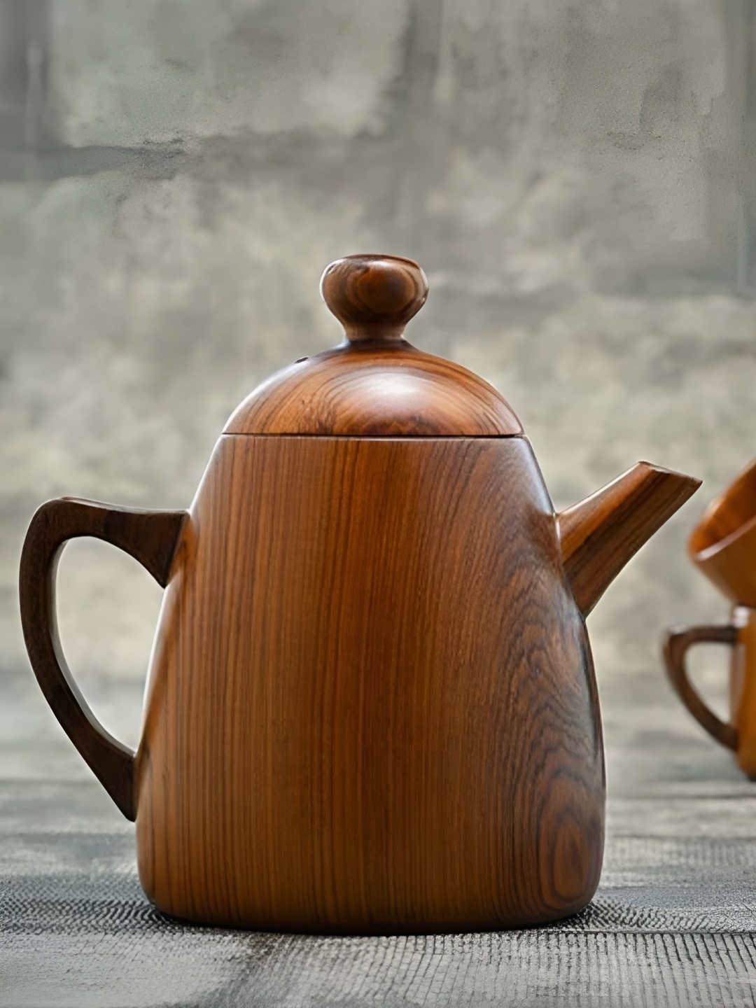 

The Brand Barrel Brown Handcrafted and Hand Painted Solid Wood Matte Kettle Set of Cups and Mugs