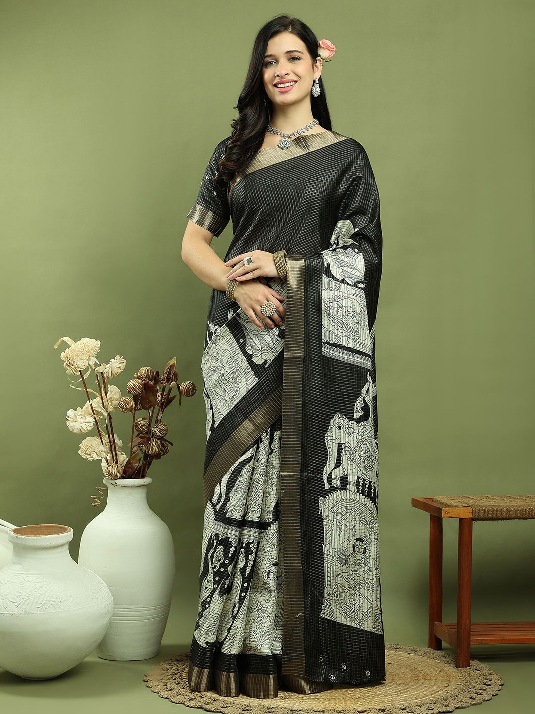 

Stylee LIFESTYLE Checked Zari Saree With Blouse Piece, Black