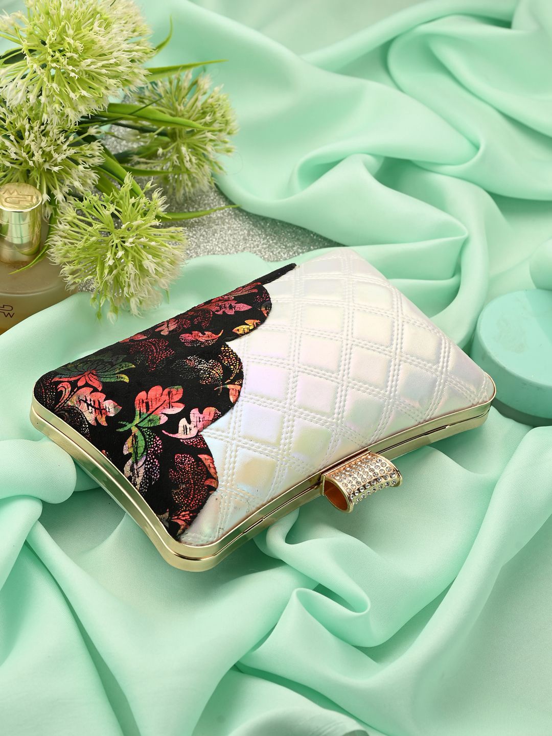 

DressBerry Embellished Box Clutch, White