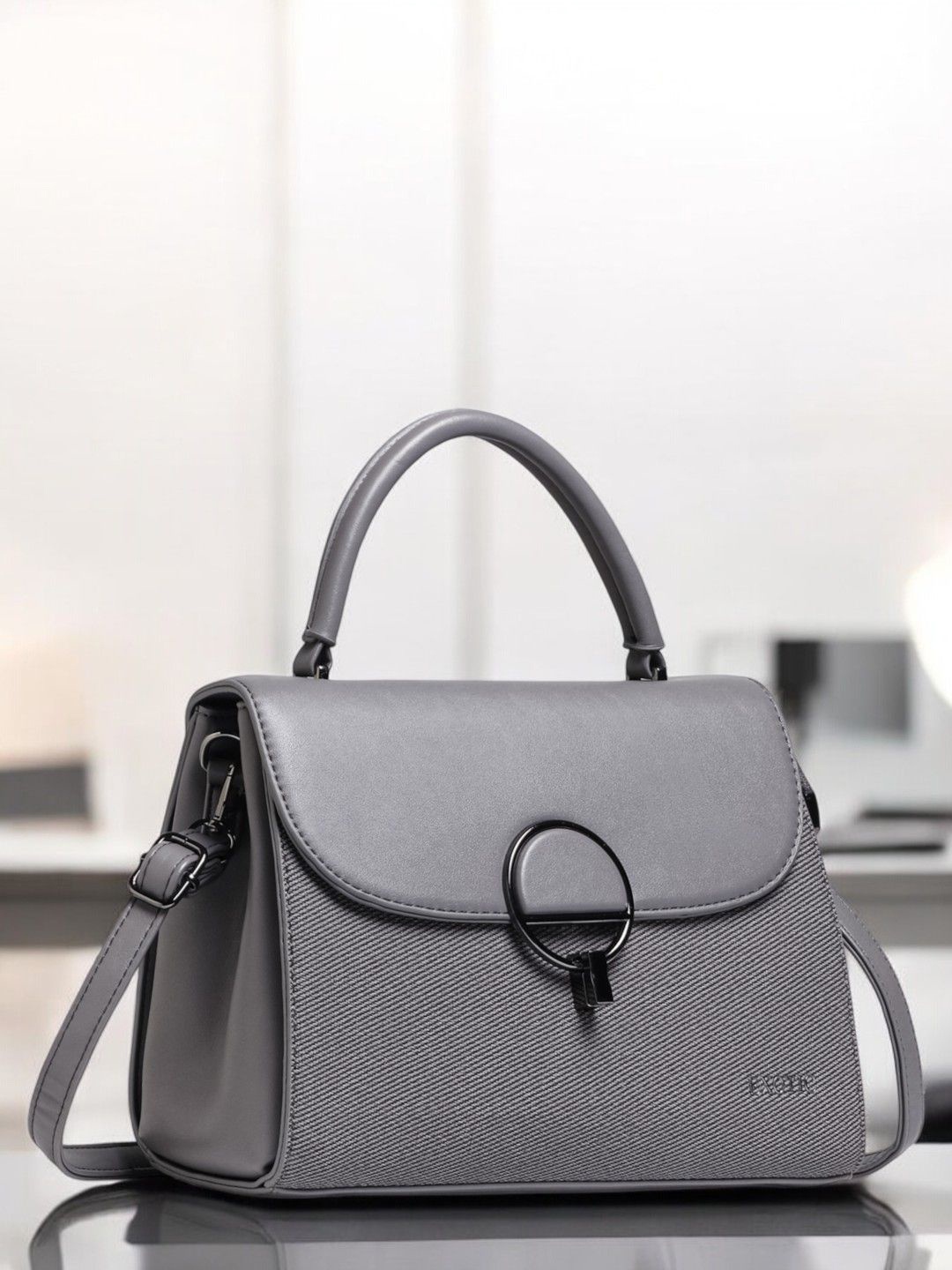 

Exotic PU Swagger Shoulder Bag, Grey