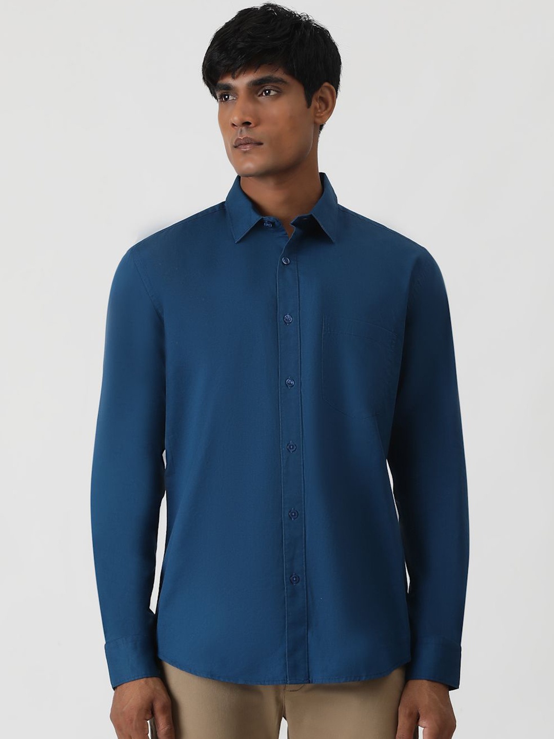 

Greenfibre Men Opaque Casual Shirt, Navy blue