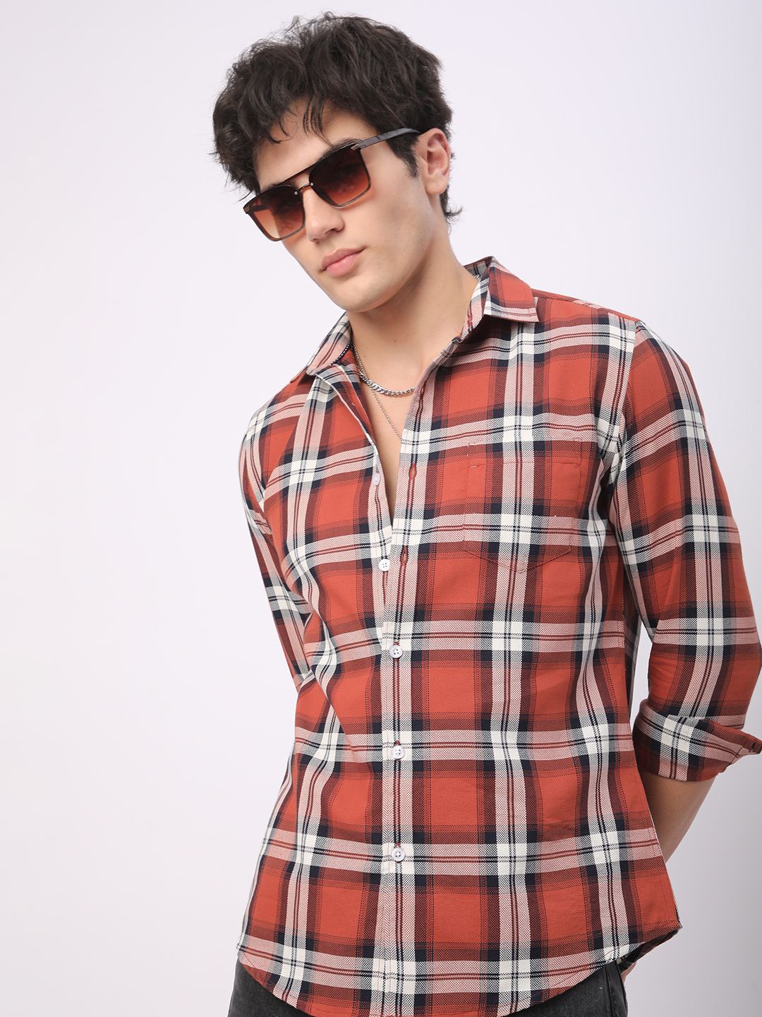 

VASTRADO Men Classic Slim Fit Opaque Checked Casual Shirt, Red