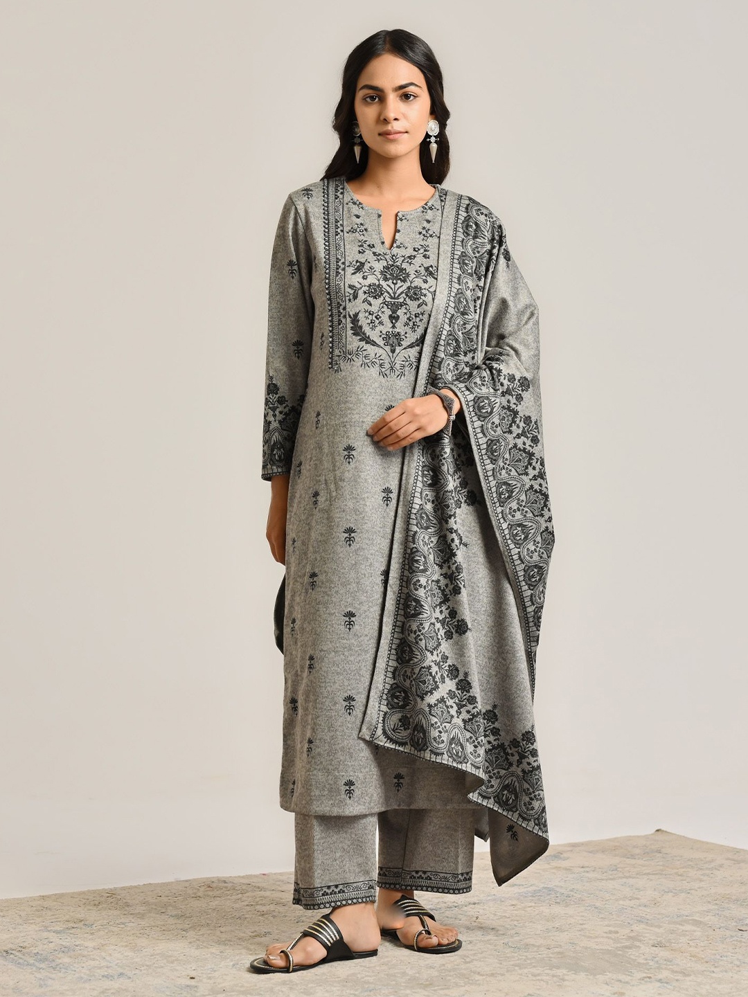 

Rustorange Floral Printed Pure Wool A Line Kurta with Salwar & Dupatta, Grey