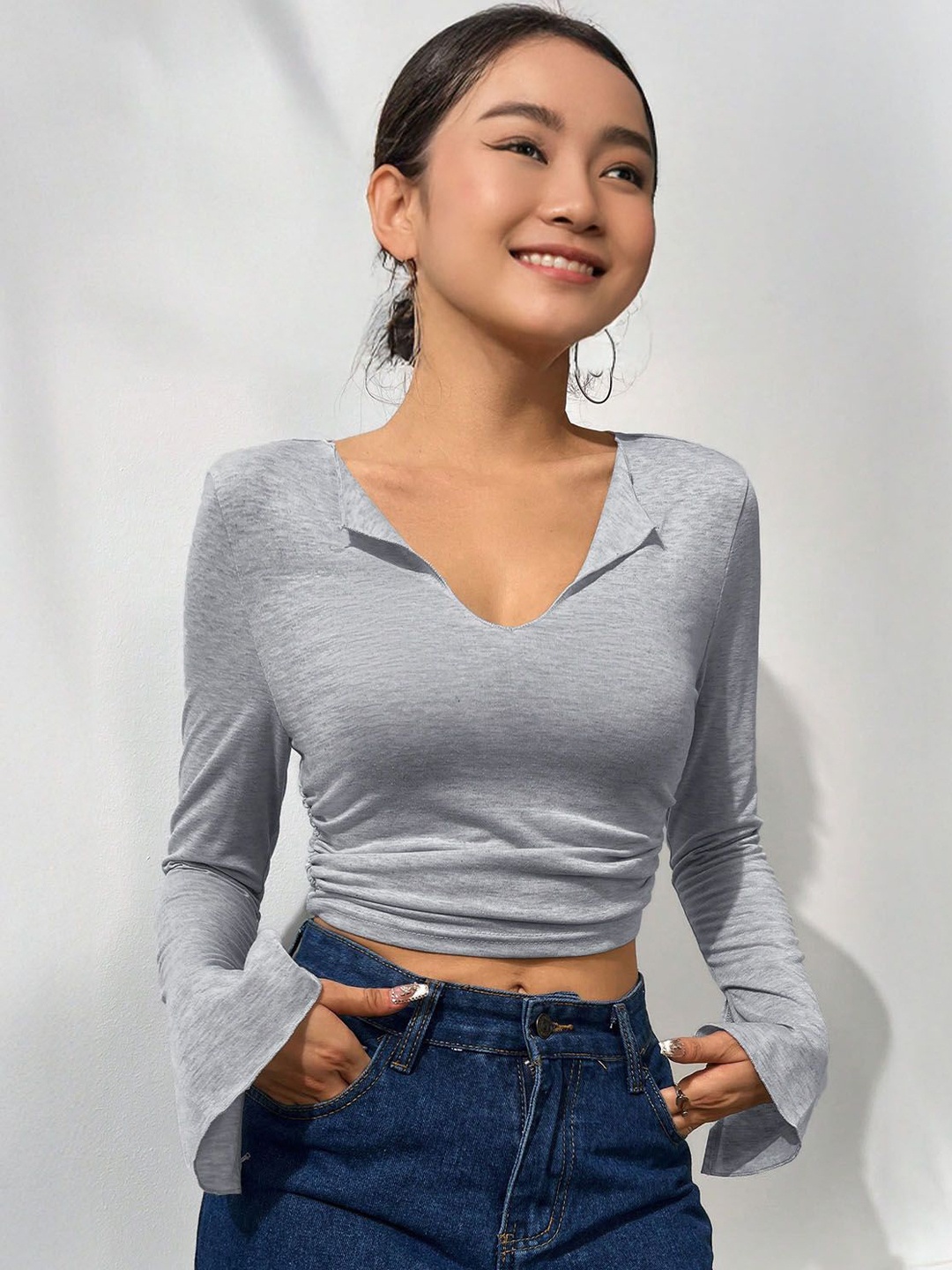 

StyleCast Women V-Neck Fitted Crop Top, Grey