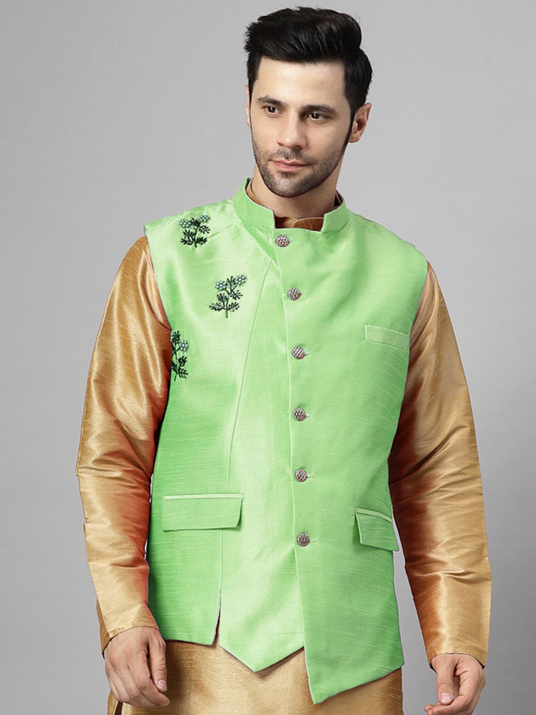 

Utsav Fashion Men Embroidered Nehru Jackets, Green