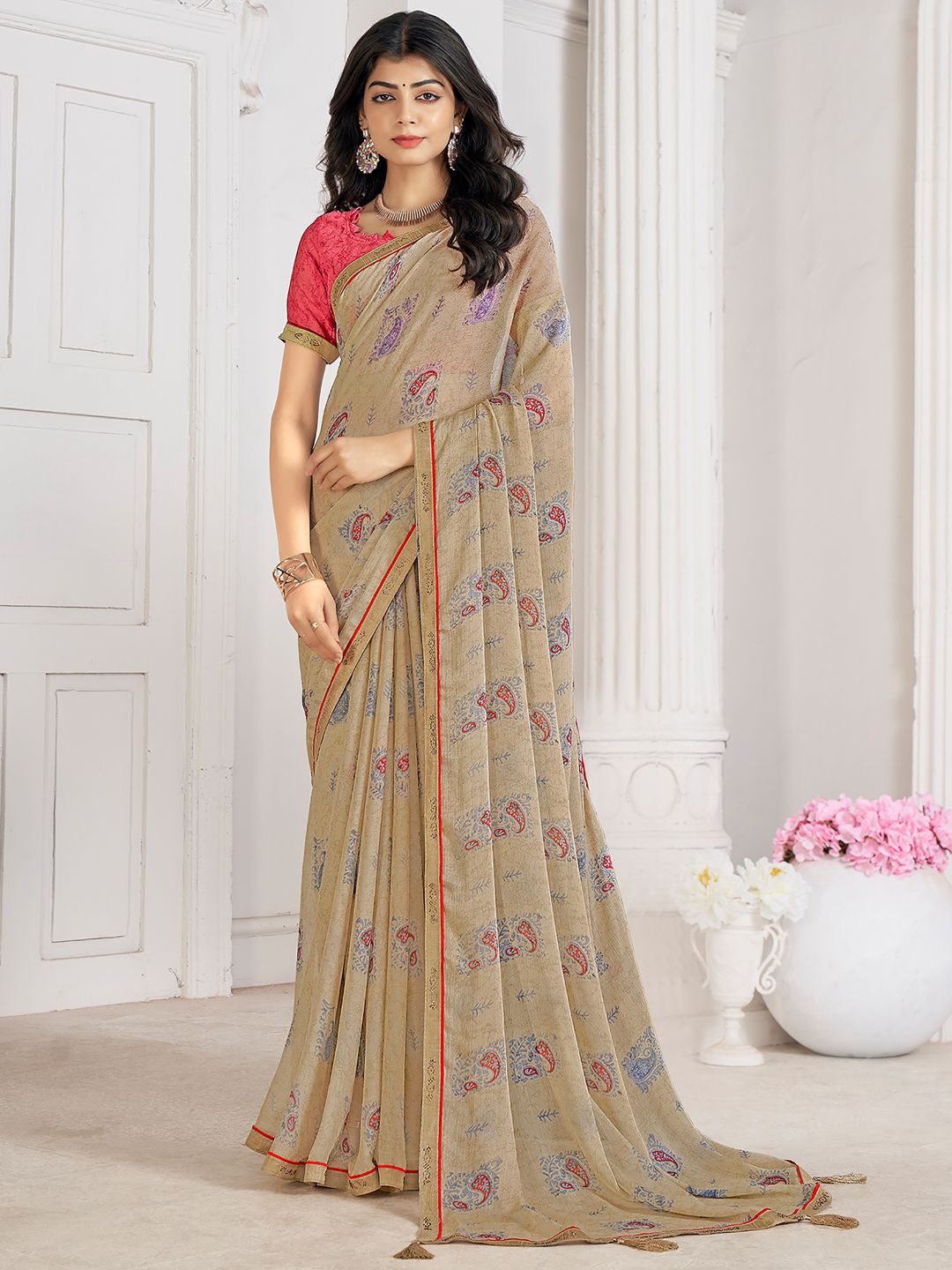 

Mitera Floral Printed Saree, Beige