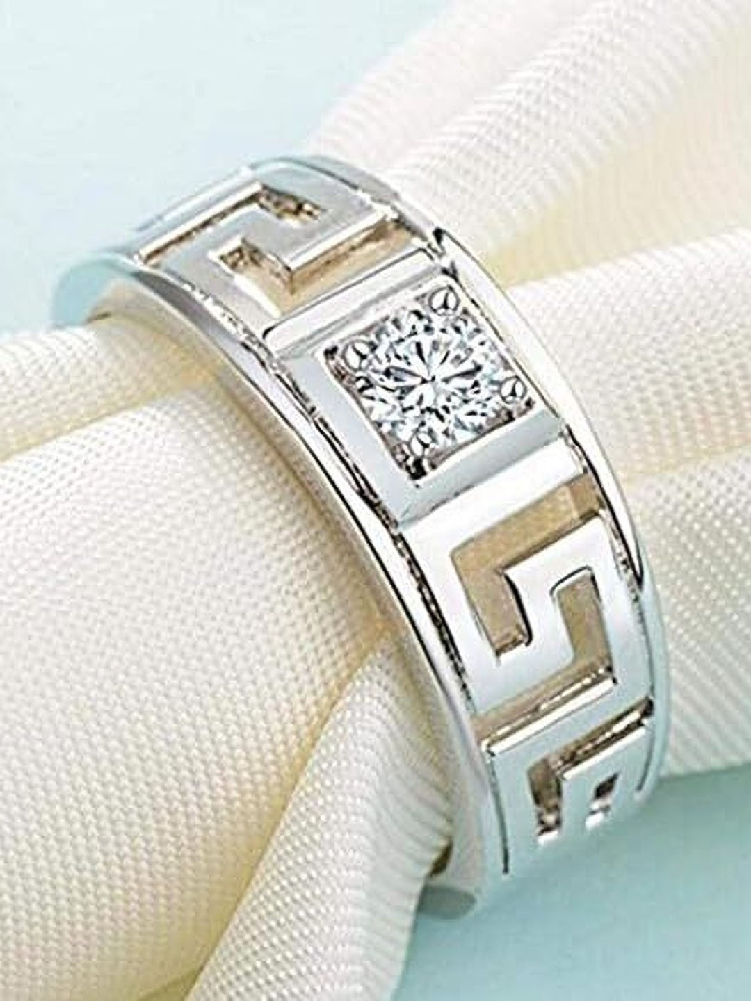 

Lila Men Sterling Silver American Diamond Stone Studded Adjustable Finger Ring