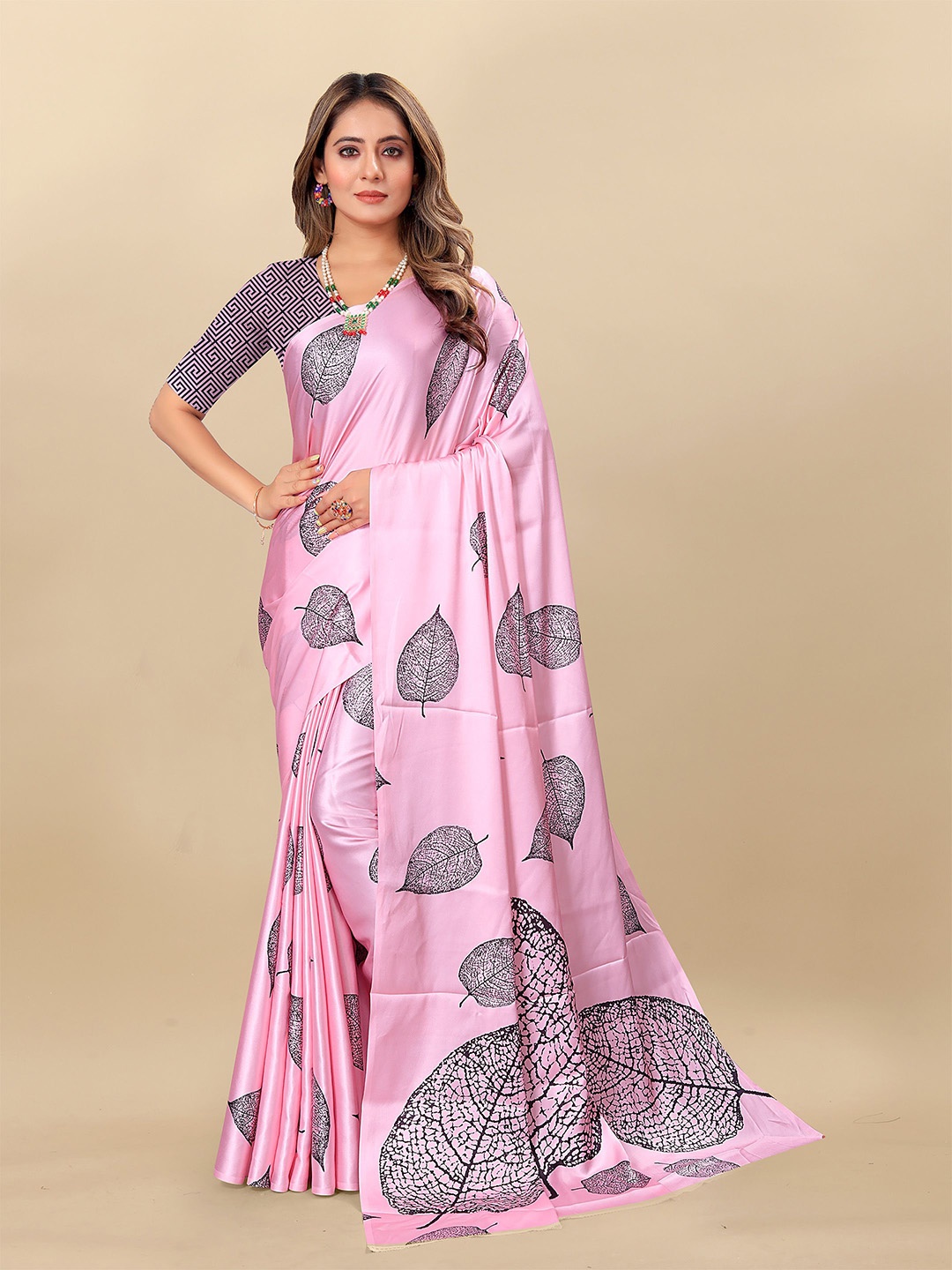 

Anouk Floral Printed Satin Saree, Pink