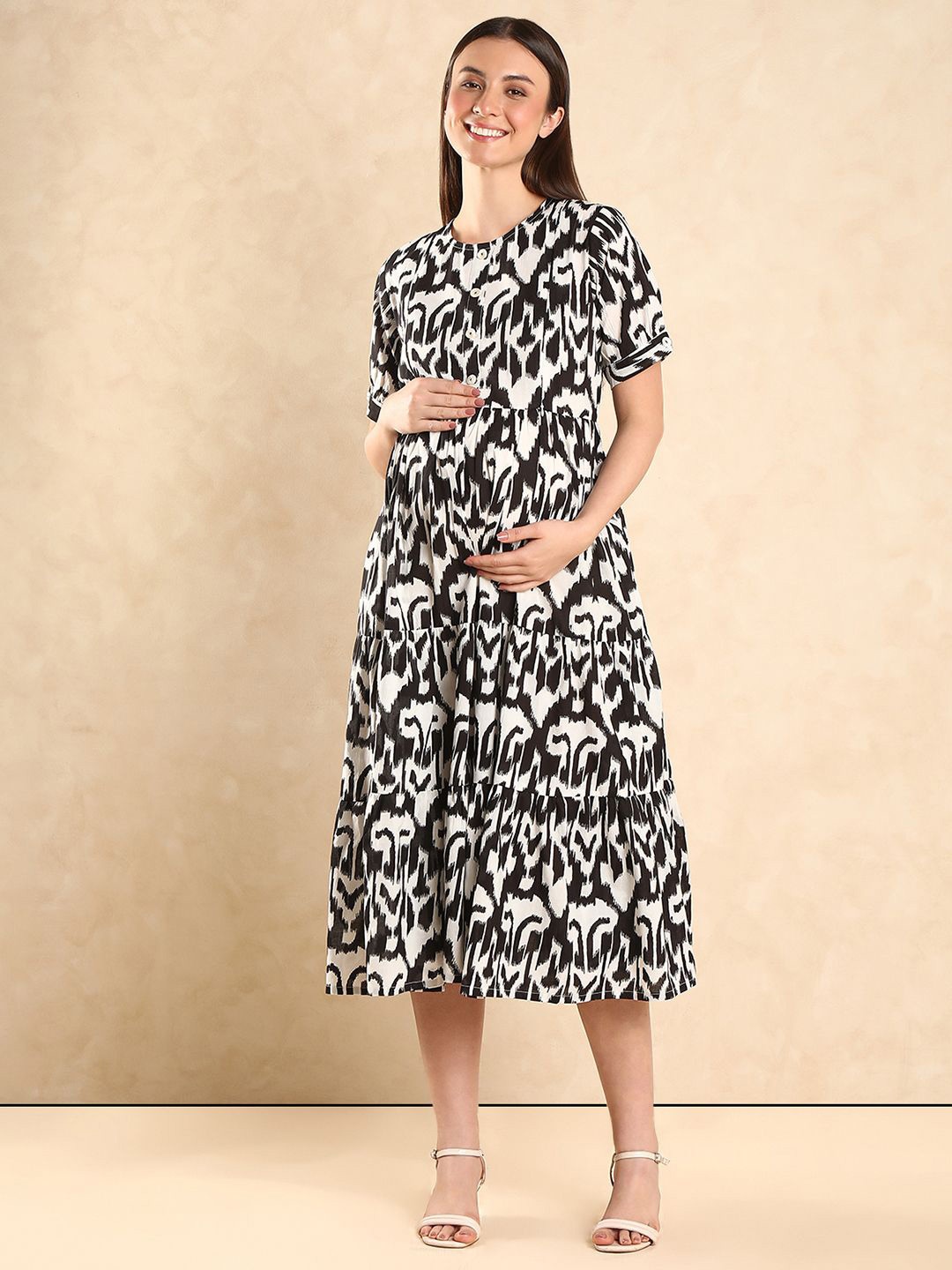 

Aanyor Print Maternity Fit & Flare Maxi Dress, Black