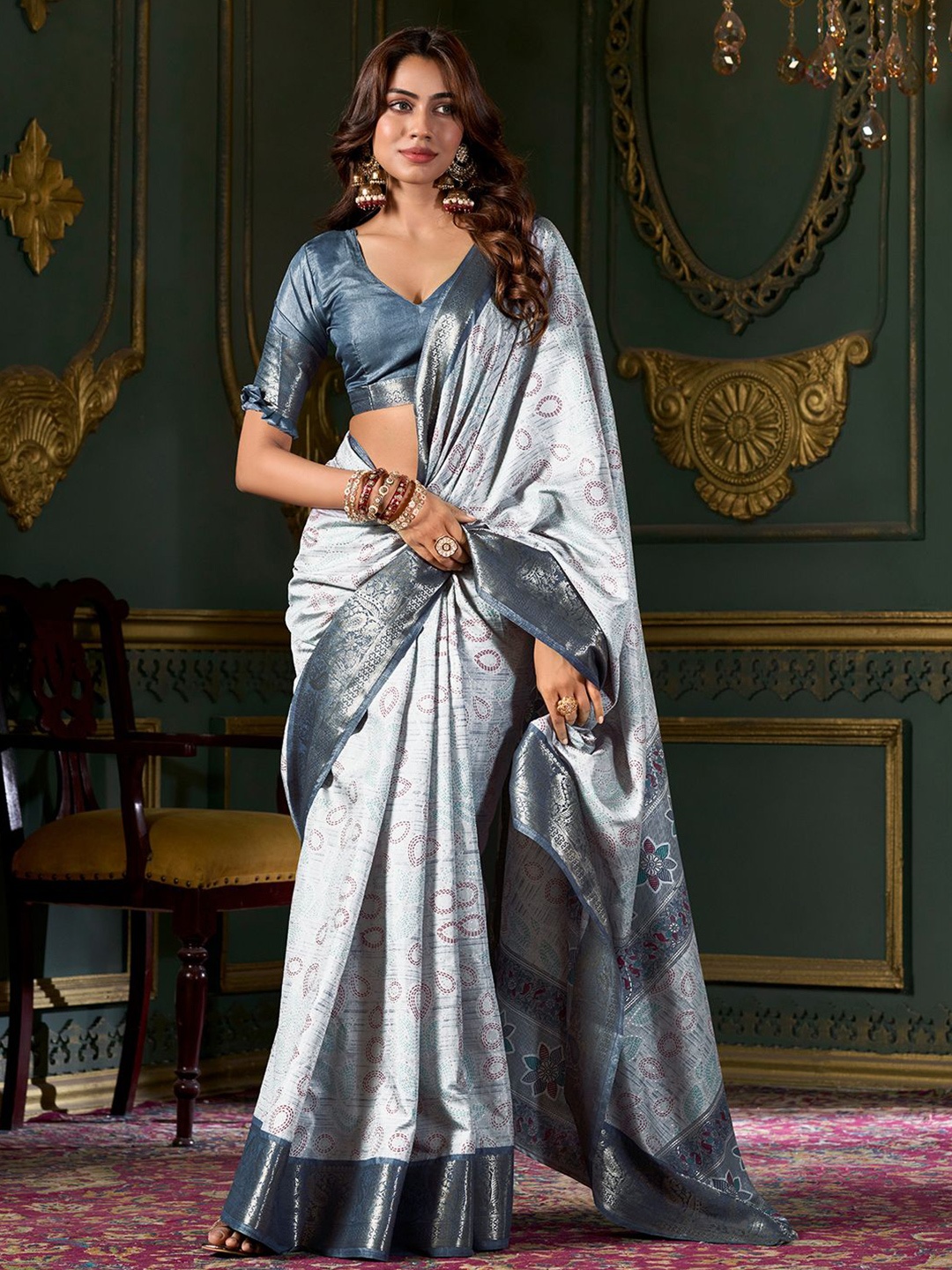 

Satrani Ethnic Motifs Zari Pure Silk Banarasi Saree, Grey