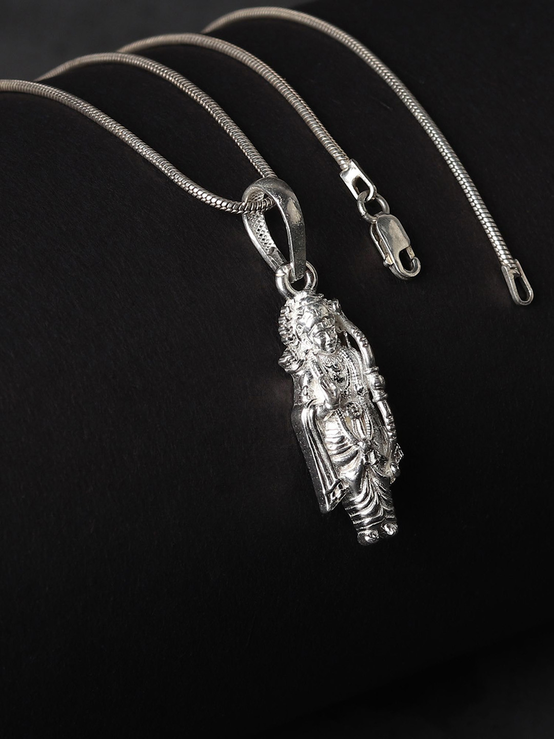 

AKSHAT SAPPHIRE Contemporary Pendants, Silver