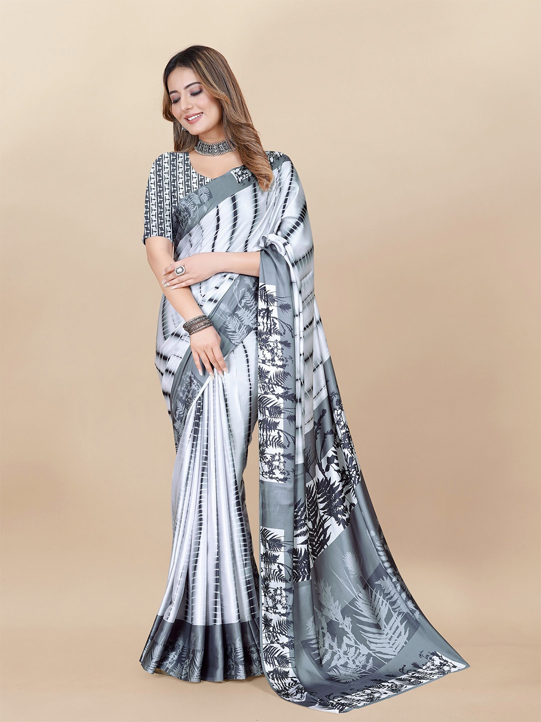 

Anouk Women Floral Print Satin Saree With Blouse Piece, Off white