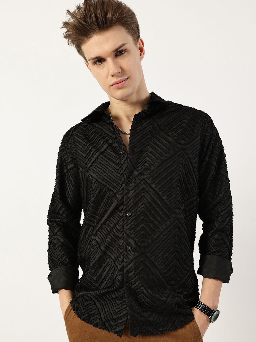 

Thomas Scott Men Premium Spread Collar Textured Solid Slim Fit Casual Shirt, Black