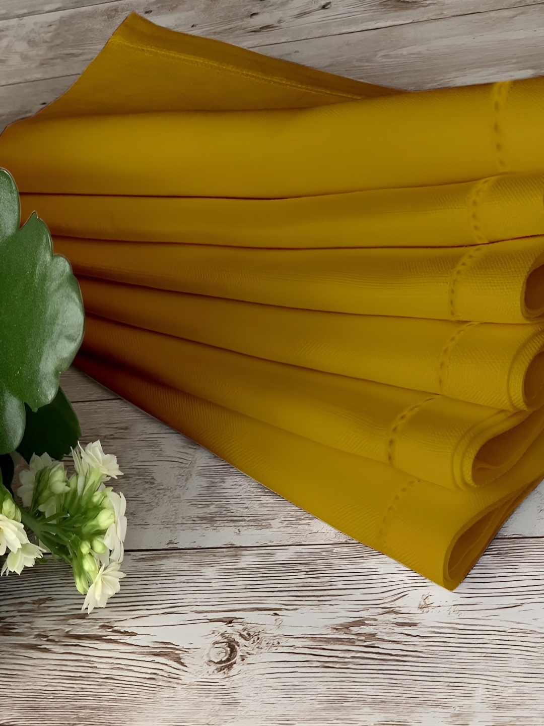 

Lushomes 12-Pcs Yellow Cotton Table Napkins