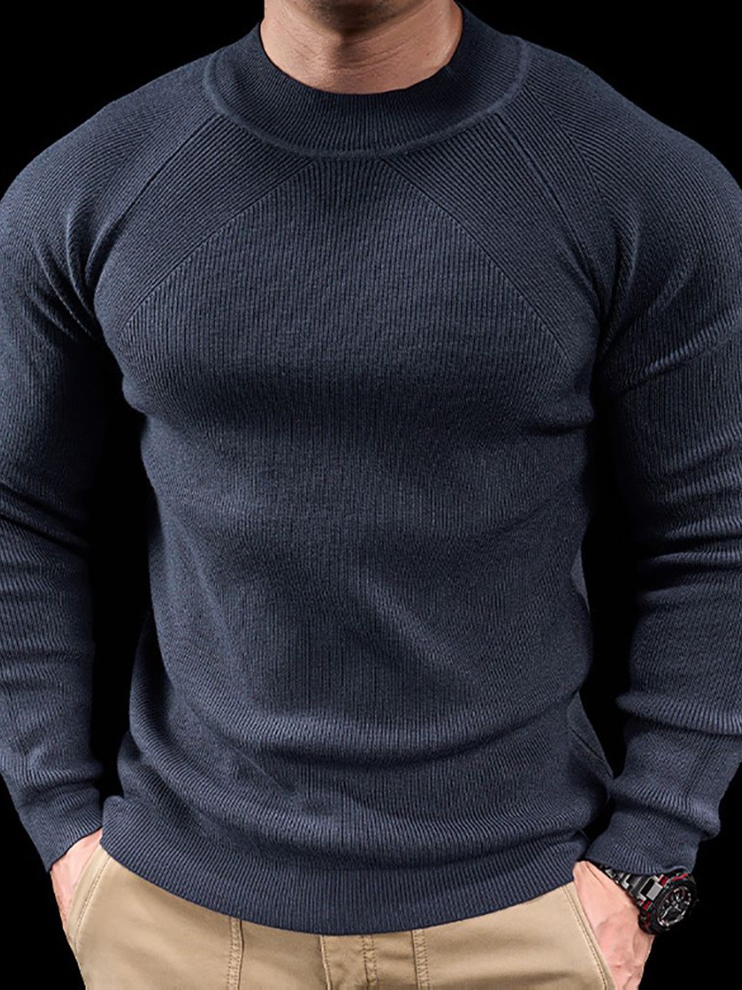

StyleCast x Revolte Men T-shirt, Navy blue