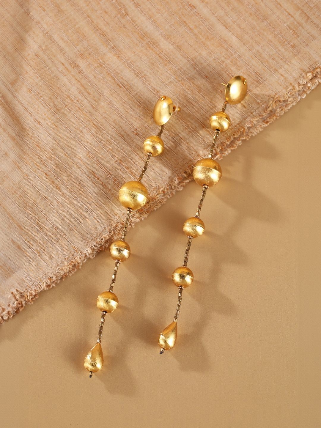 

KPOP Contemporary Drop Earrings, Gold