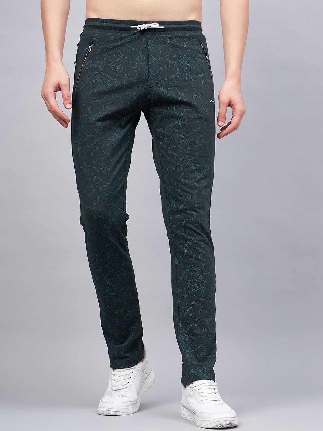 

Promount Men Printed Mid Rise Track Pants, Green