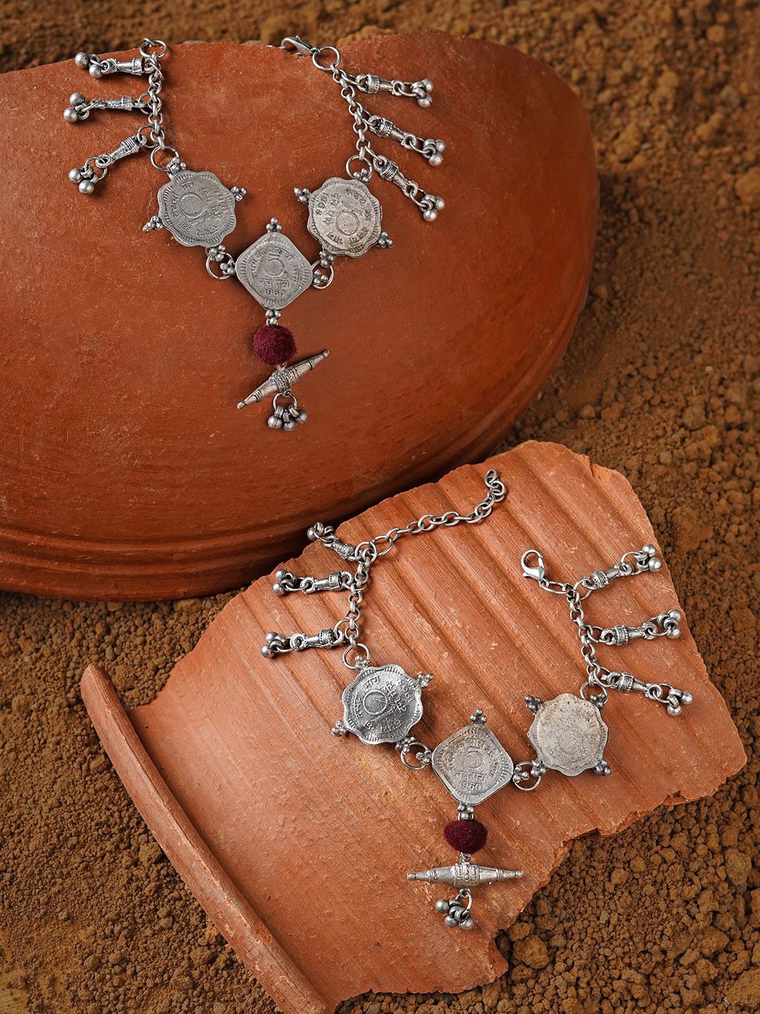 

TEEJH Silver-Plated Artificial Stones Anklet