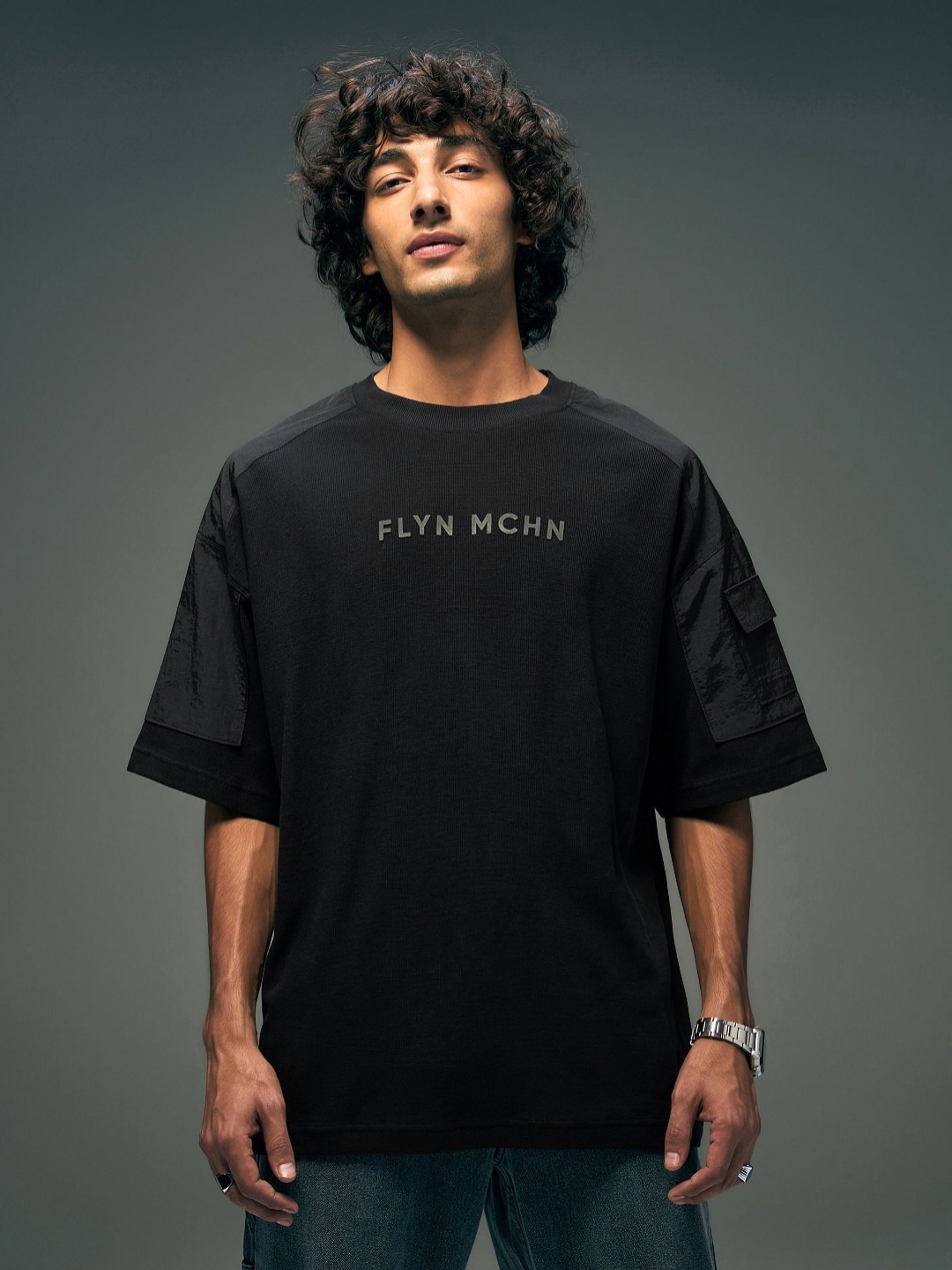 

Flying Machine Typography Printed Drop-Shoulder Sleeves Oversized T-shirt, Black