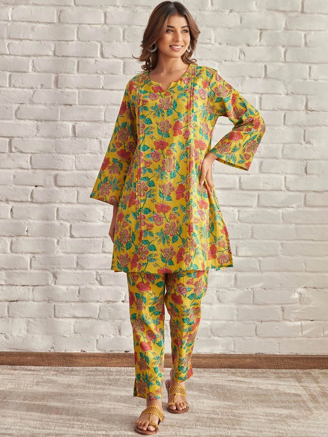 

all about you Floral Printed Long Sleeves Tunic & Trousers, Mustard