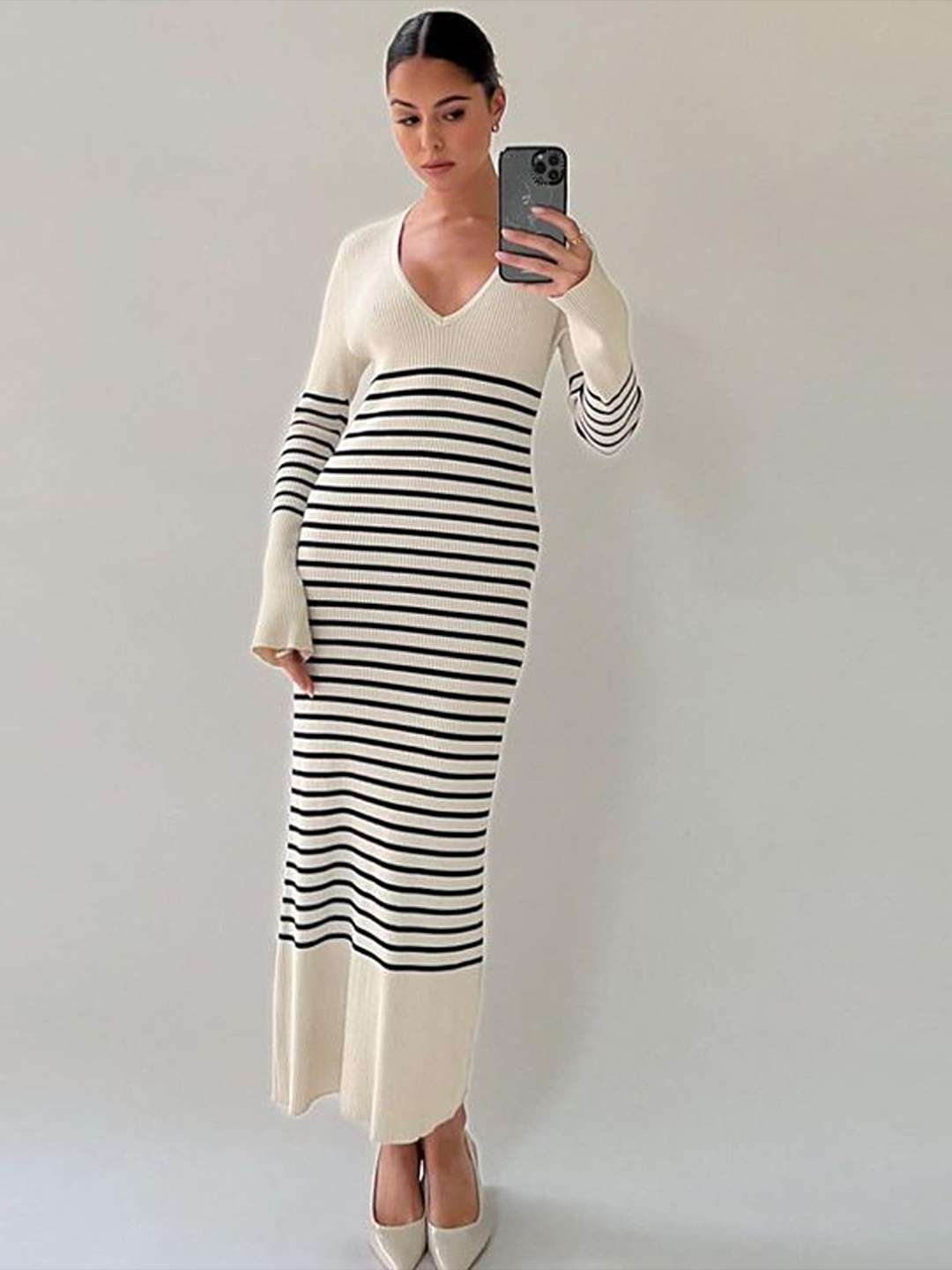 

LULU & SKY Women Striped V-Neck Sheath Dress, Off white