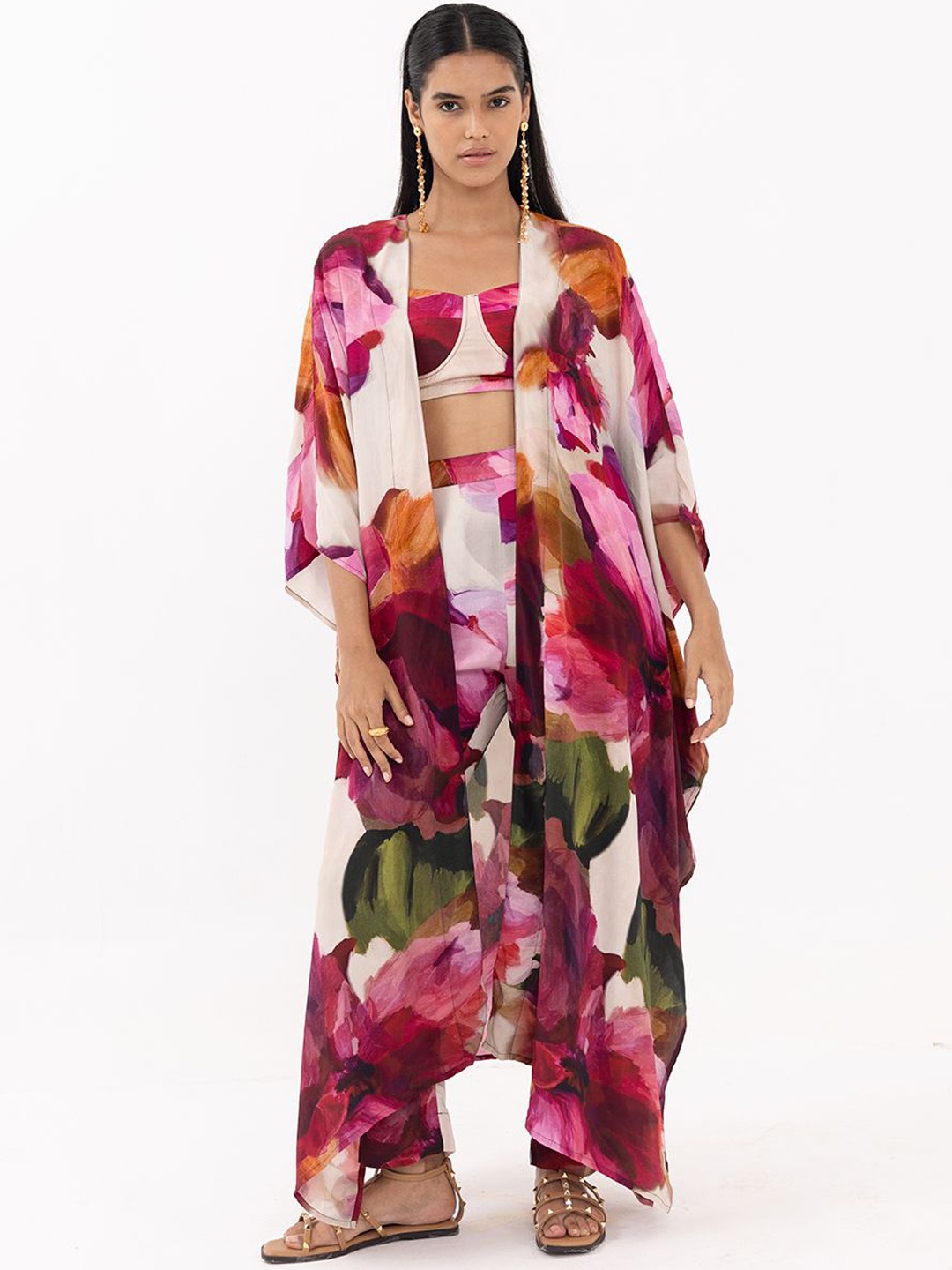 

THR3Letter Floral Printed Shoulder Straps Neck Sleeveless Linen Top & Trouser & Shrug, Pink