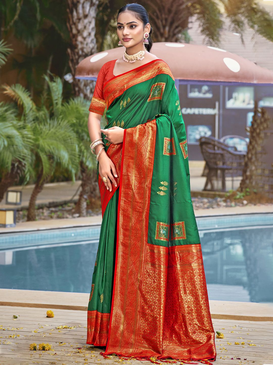 

SANGAM PRINTS Woven Design Zari Silk Blend Designer Tussar Saree, Green