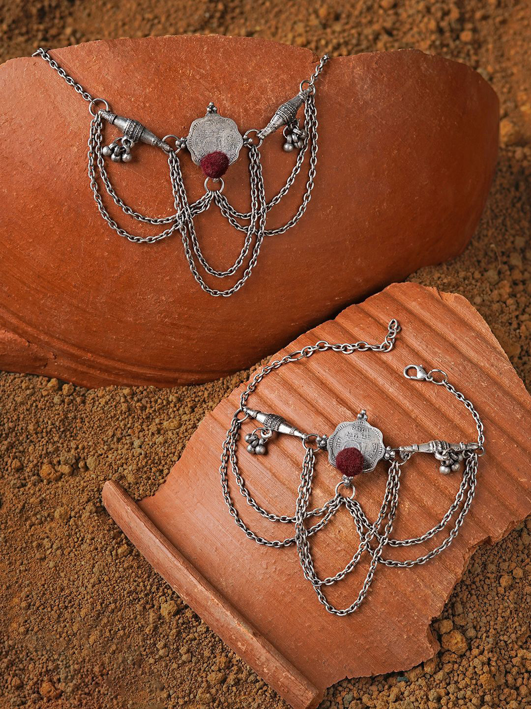 

TEEJH Silver-Plated Artificial Stones Anklet