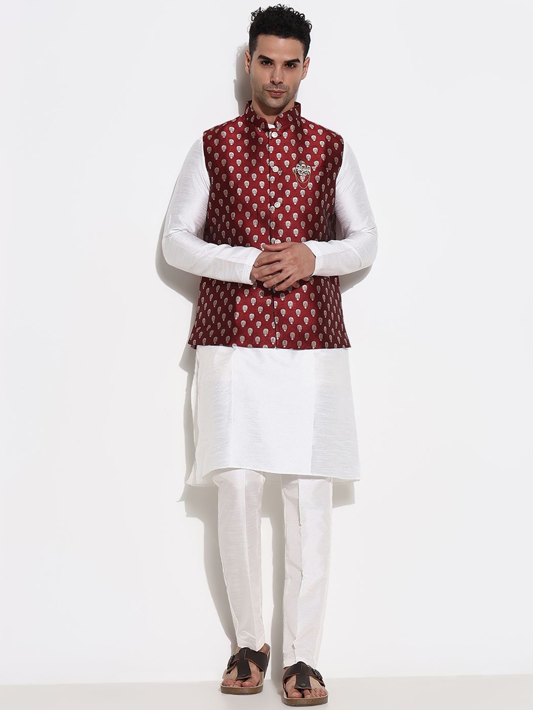 

SHOWOFF Men Regular Raw Silk Kurta with Trousers, White