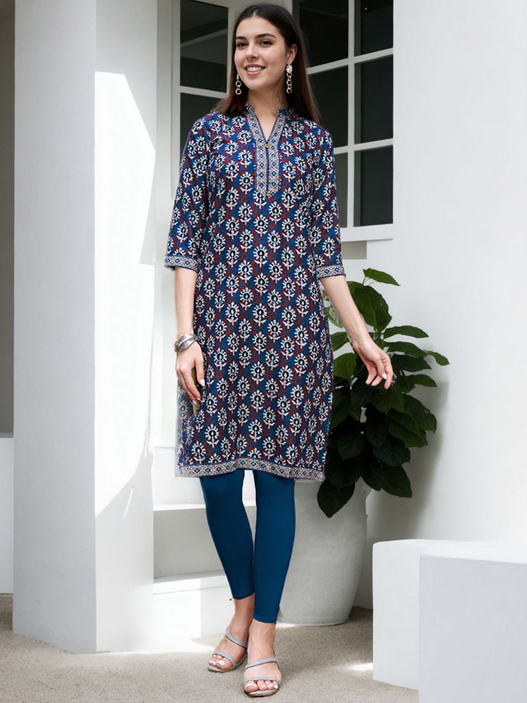 

Anouk Rustic Women Floral Printed Kurta, Blue