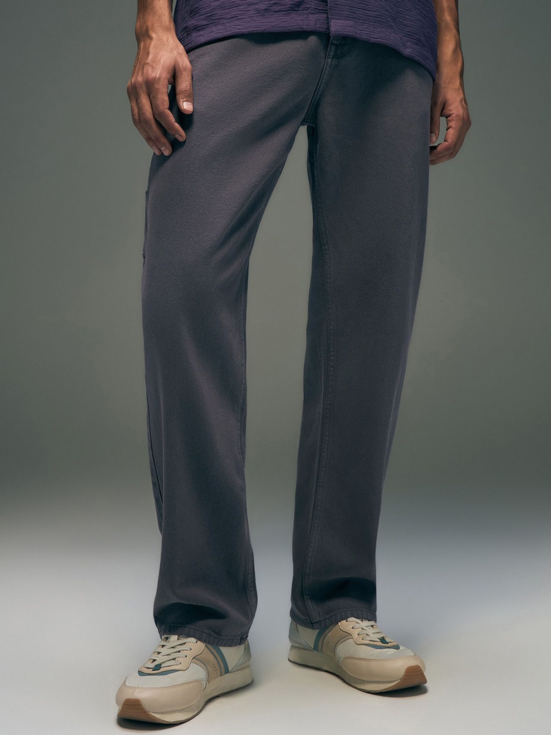 

Flying Machine Men Classic Relaxed Fit Mid Rise Jeans, Grey