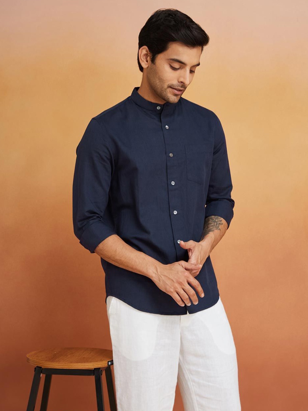 

Fabindia Men Slim Fit Opaque Casual Shirt, Navy blue