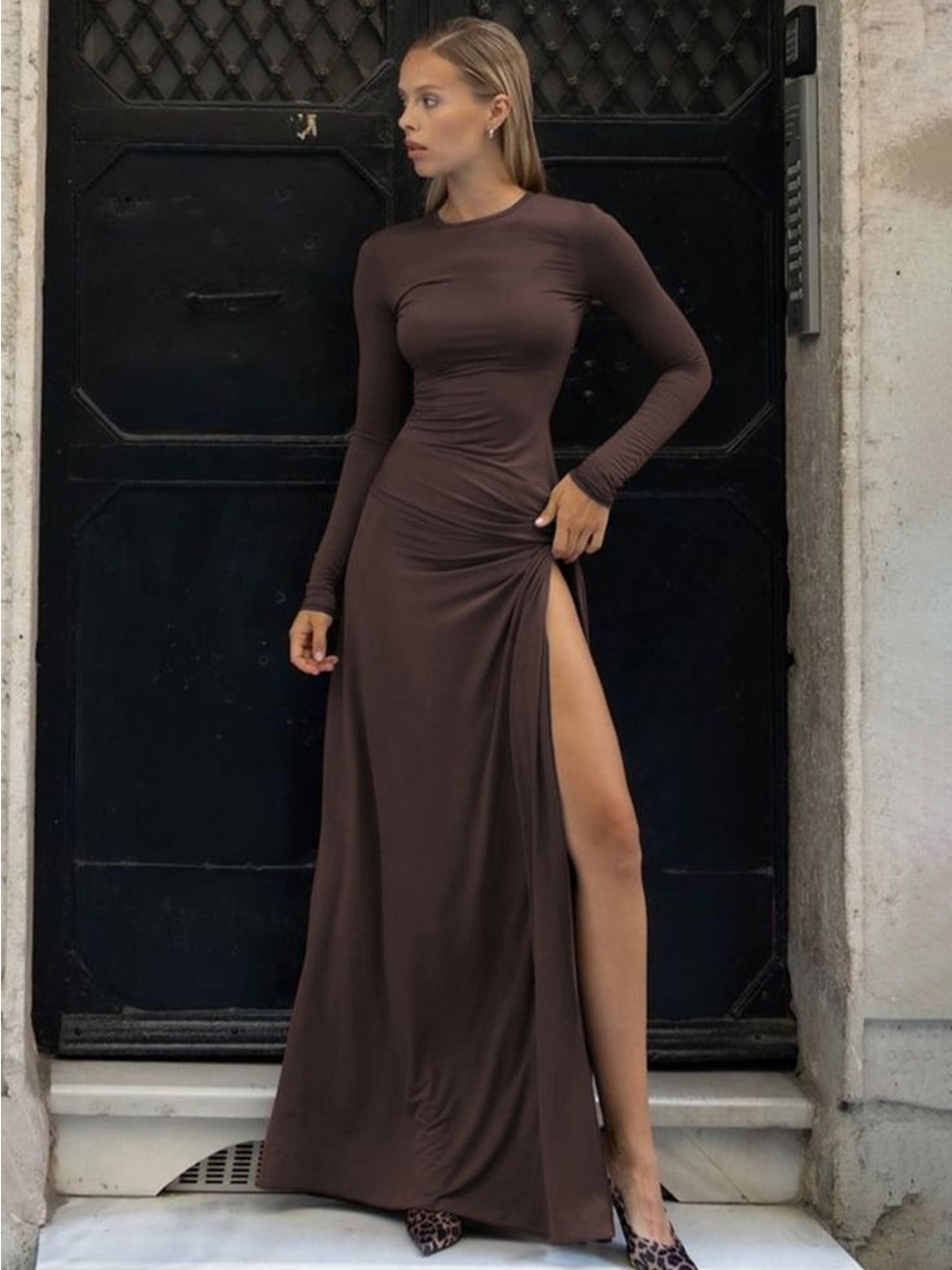 

LULU & SKY Women Round Neck Twist Detail Side Slit Maxi Dress, Brown