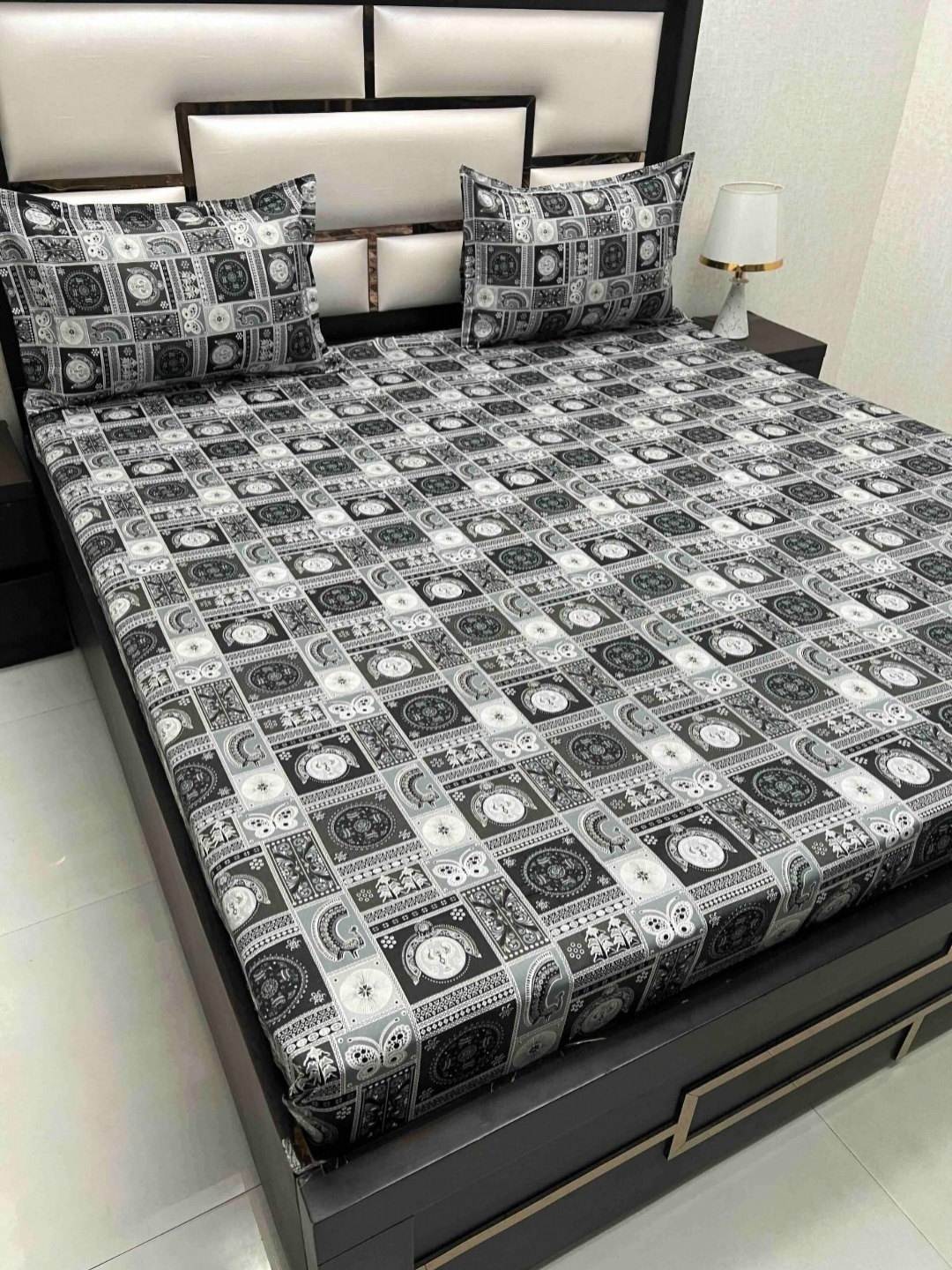 

Pure Decor Black Ethnic Motifs 220 TC Pure Cotton Queen Bedsheet Set 2.26 m x 2.54 m