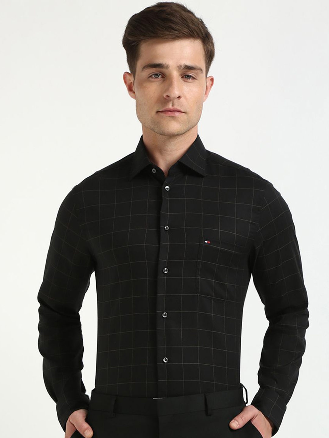 

Tommy Hilfiger Men Windowpane Checks Opaque Checked Casual Shirt, Black