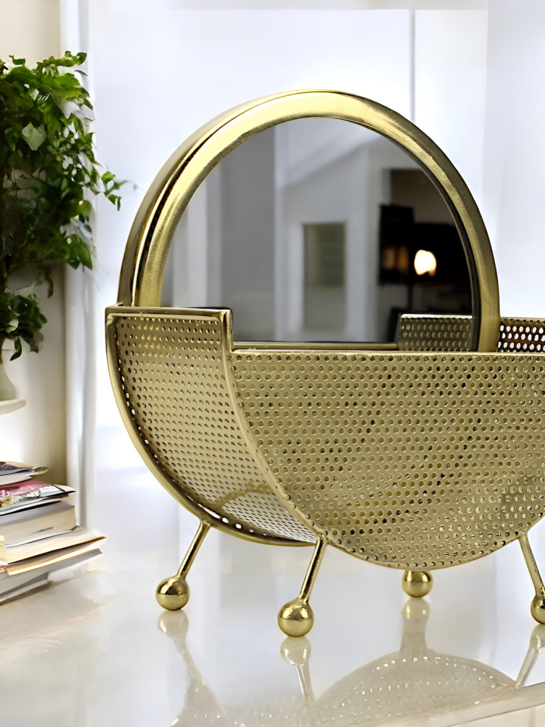 

Hind Decor Round Metal Table Top Mirror With Basket, Gold