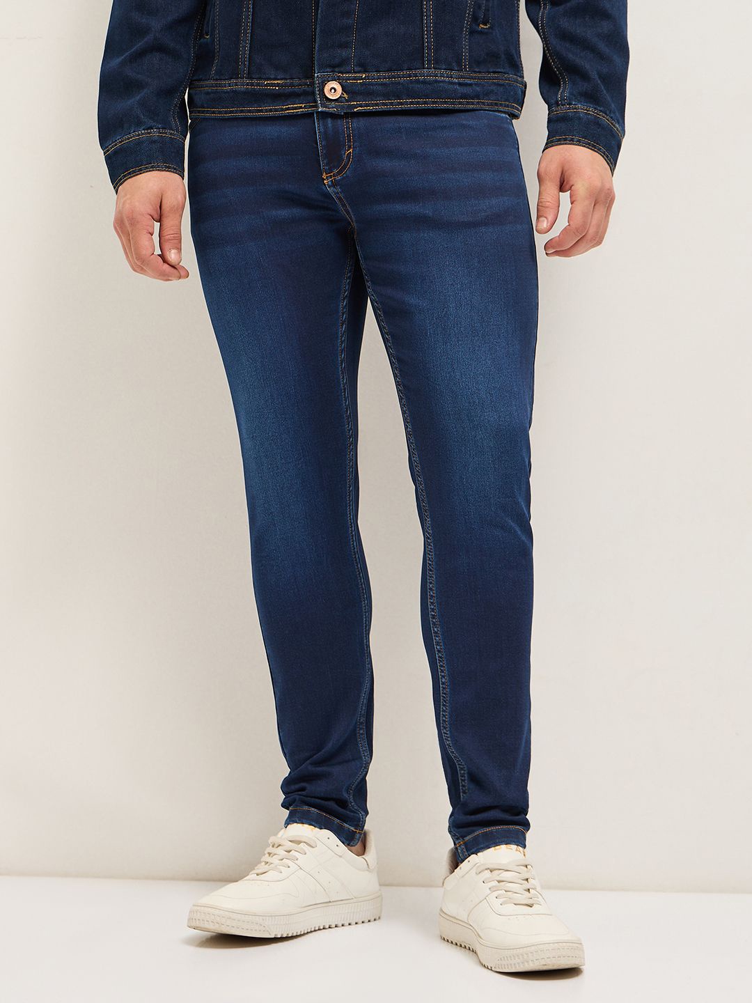 

THE BEAR HOUSE Men Skinny Fit Mid-Rise Light Fade Stretchable Jeans, Blue