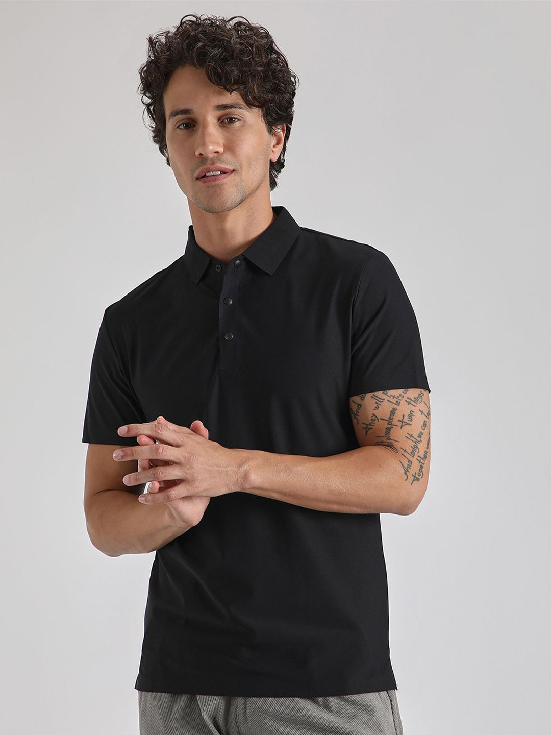 

Banana Club Men Polo Collar Slim Fit T-shirt, Black