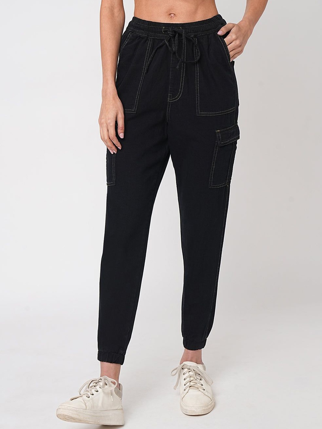 

Kraus Jeans Women Loose Fit High-Rise Joggers Trousers, Black