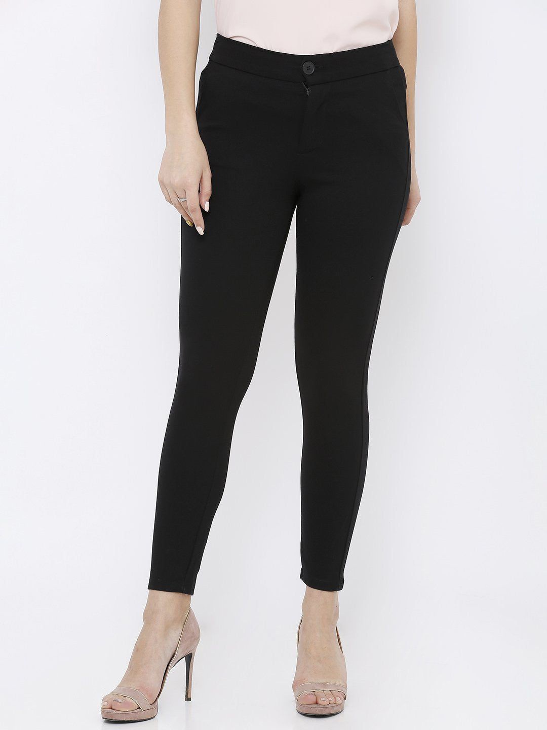 

Kraus Jeans Women Skinny Fit Treggings, Black