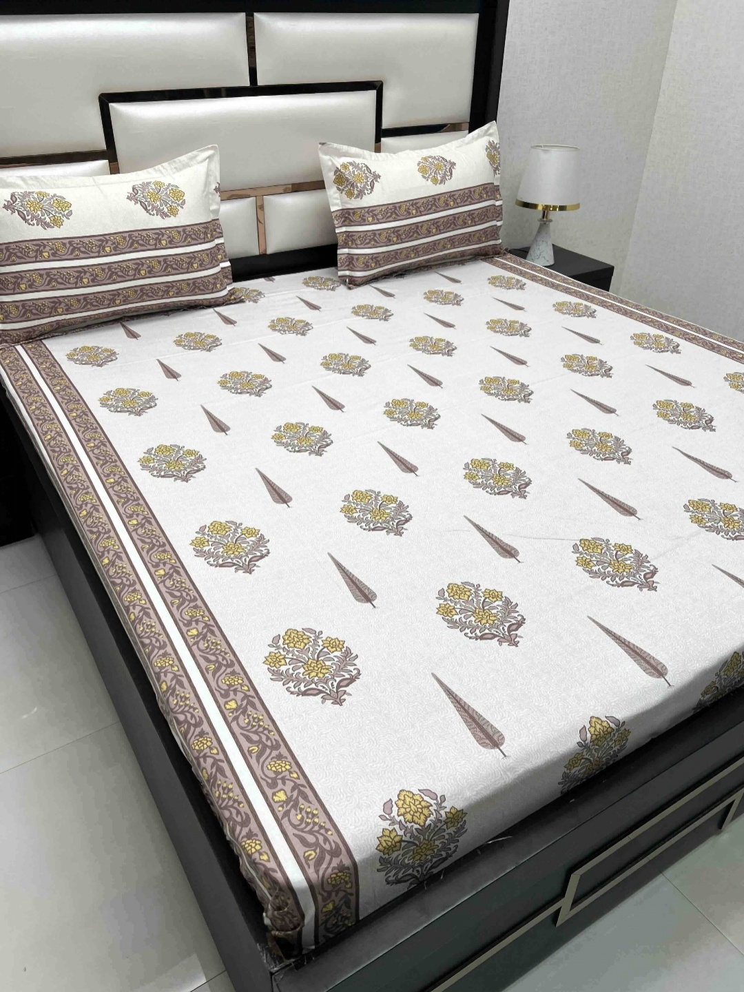 

Pure Decor Royal Passion Brown Printed Pure Cotton 380 TC Queen Bedsheet Set 2.54 x 2.26 m