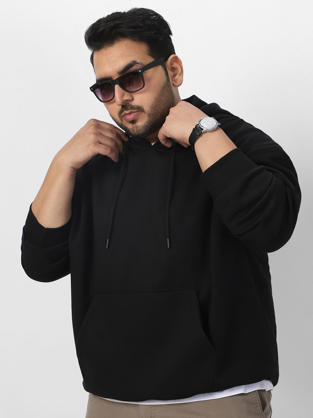 

Urbano Plus Men Plus Size Cotton Solid Oversized Hooded Neck Pullover Sweatshirt, Black