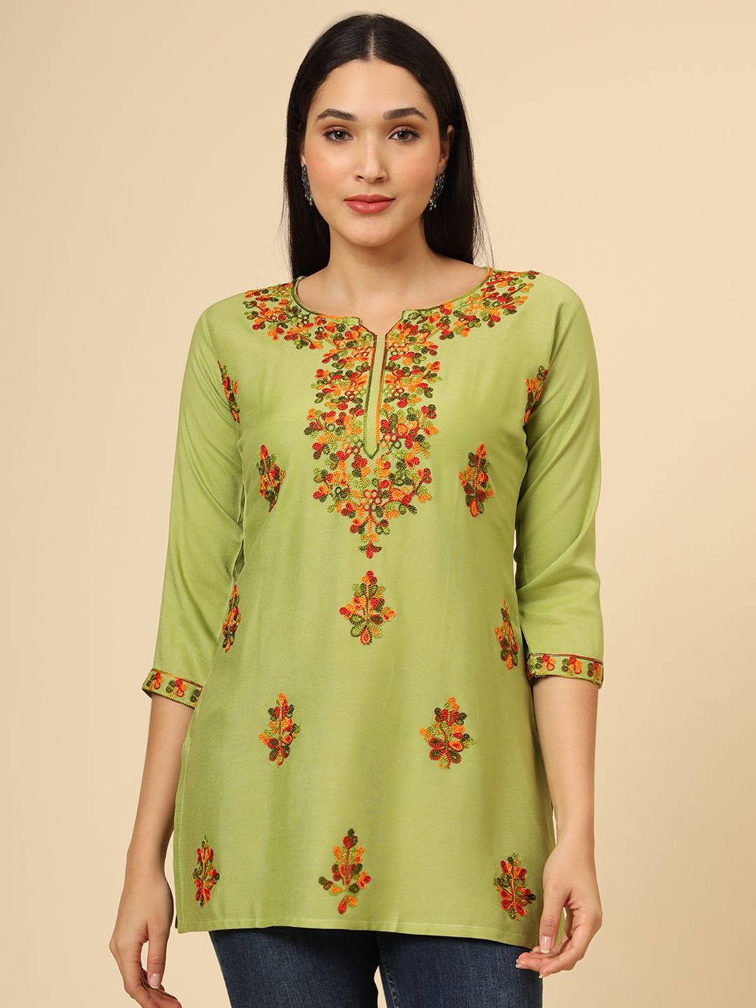 

HERE&NOW Floral Embroidered Thread Work Thread Work Kurti, Olive
